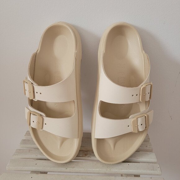 Birkenstock Mogami Apex Eggshell Terra 2 Strap Sandal-Size 39 - Picture 1 of 9